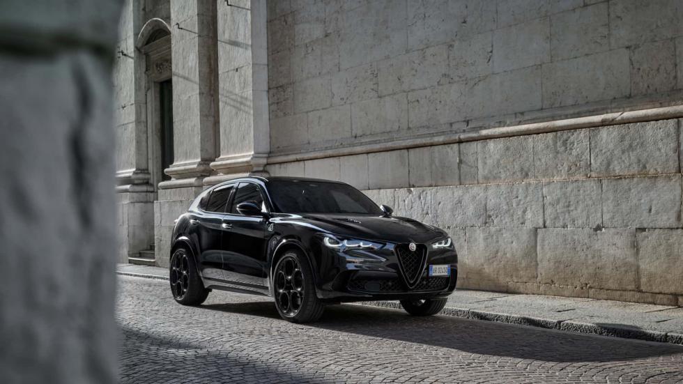 Οι νέες Alfa Romeo Giulia και Stelvio Quadrifoglio Super Sport είναι για λίγους